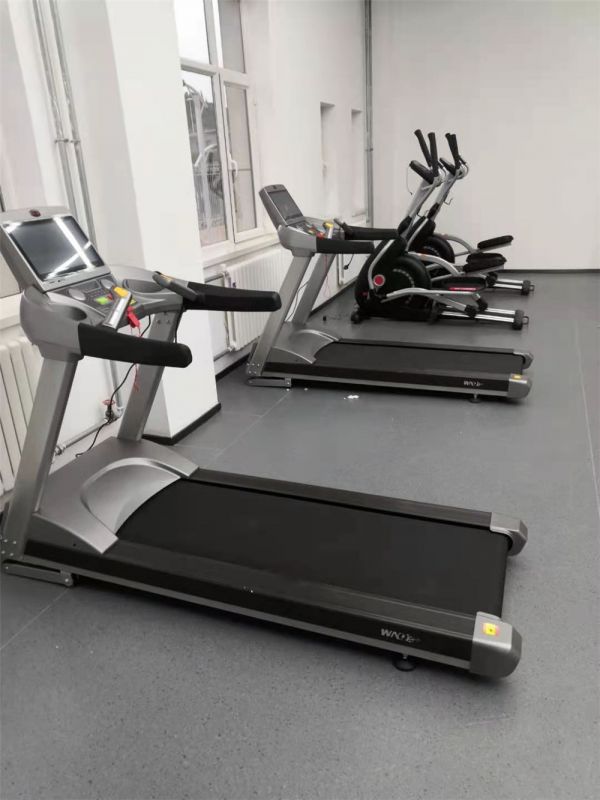 某消防站健身房